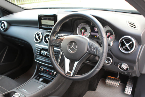 2013 Mercedes-Benz A200