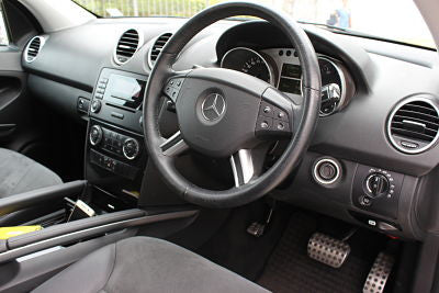 2005/2006 Mercedes-Benz ML350