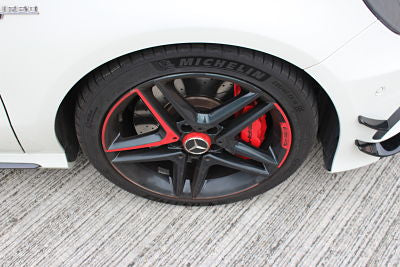 2013/2014 Mercedes-Benz A45 AMG