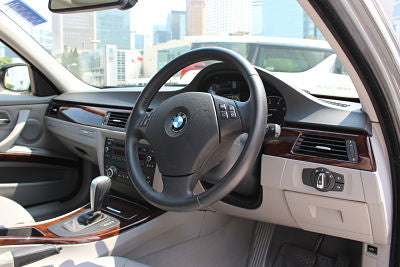 2010 BMW 323i