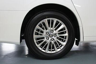 Brand New Toyota Alphard SC Version 300BHP