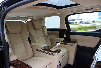 2017/2018 Toyota Alphard Royal Lounge