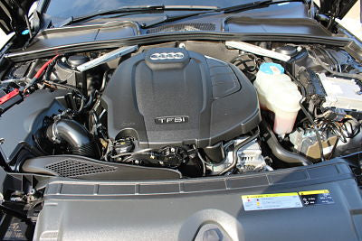 2017/2018  Audi A4 2.0 Avant S-Line