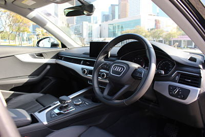 2017/2018  Audi A4 2.0 Avant S-Line